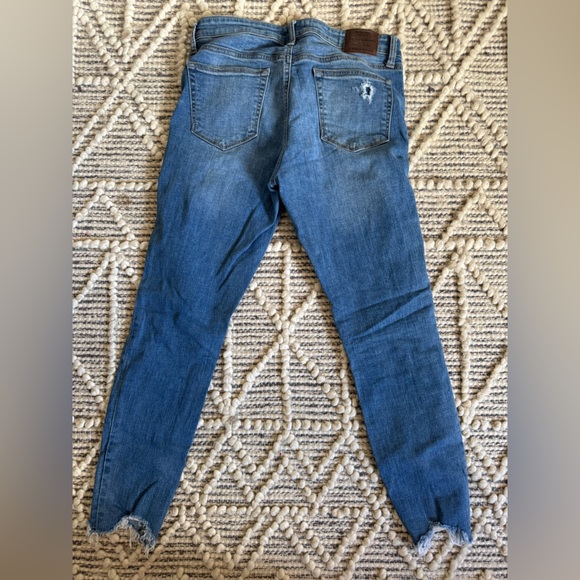 Lucky Brand Medium wash distressed ankle length jeans - Picture 2 of 3